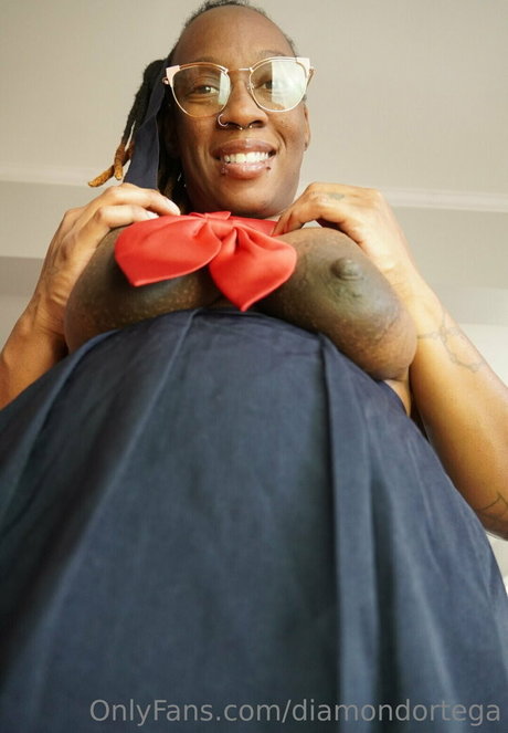 diamondortega pretty pornstar pics