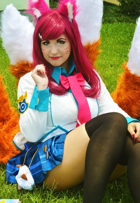 Renata Melo nudes model pictures