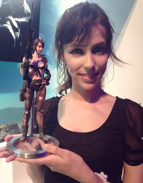 Stefanie Joosten beautiful pornstar pics