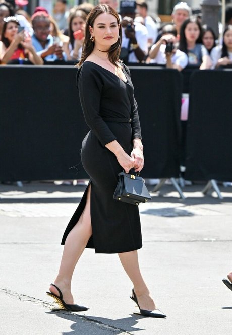 Lily James art pornstar img