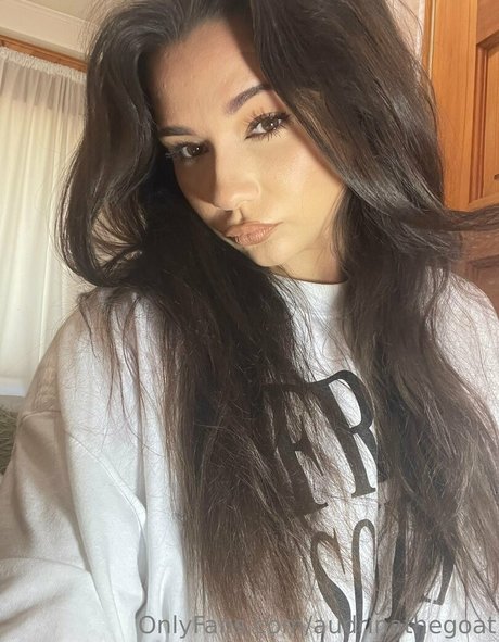 The goat model hd photos