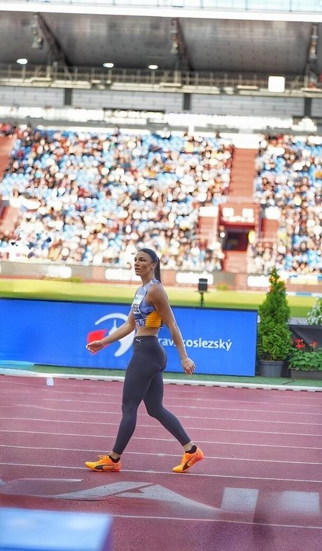 Michelle Jenneke xxx model archive