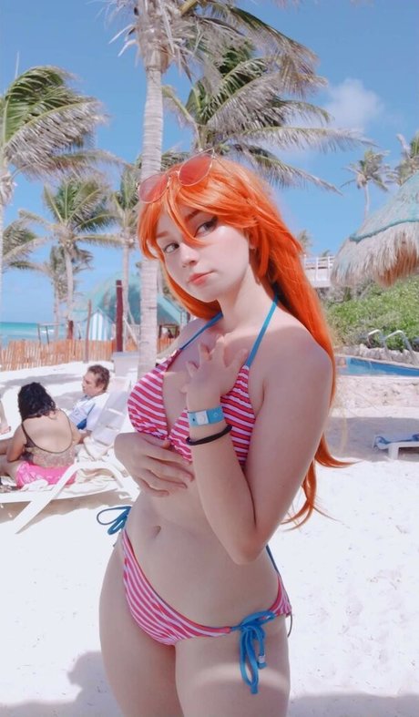 Aiko Love U hot star image