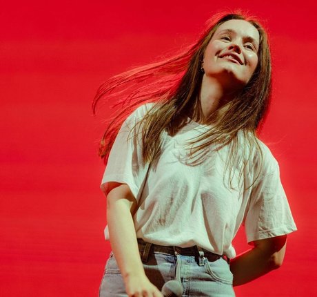 Sigrid model art picture