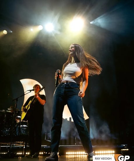 Sigrid hd actress pics