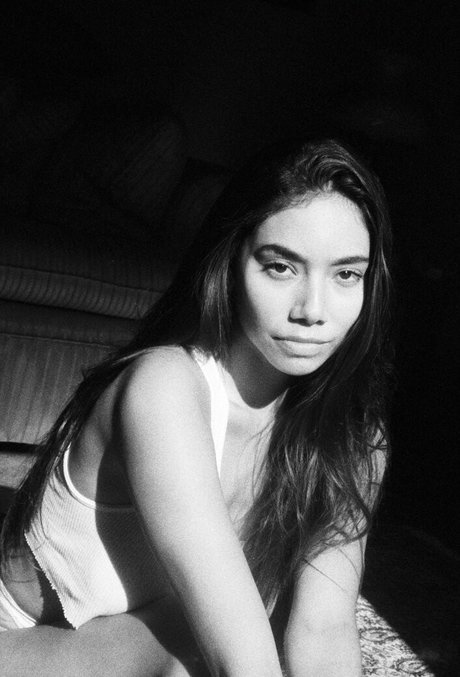 Desiree Flores pornographic model photos