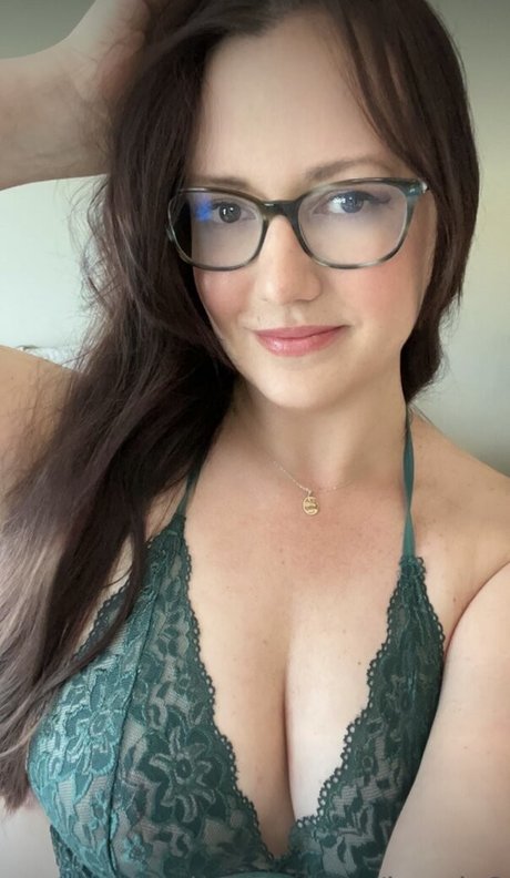 Jennis8 model beautiful pictures