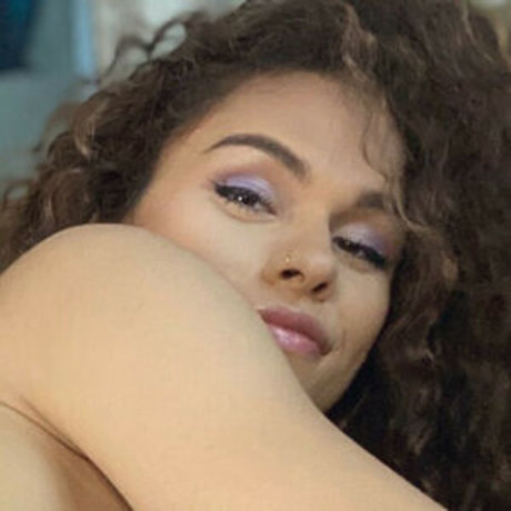 Alisia Rae model beautiful photo