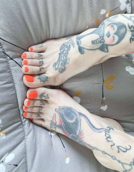 neptuneexplainsitall hd actress image