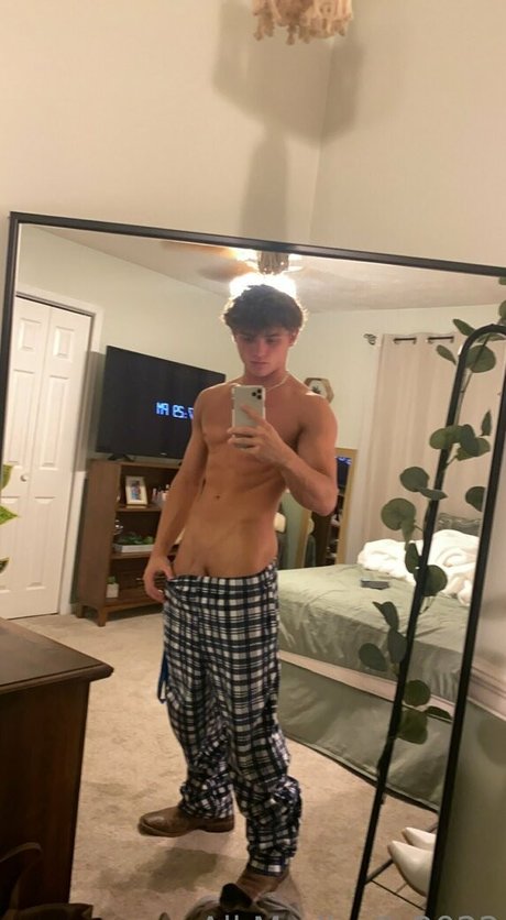 taylorsfree xxx actress pics