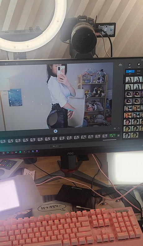 sooflower nudes star img