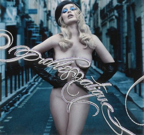 Kim Petras art model pictures