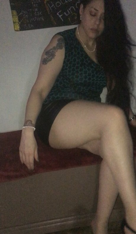 missleanalee pretty model picture