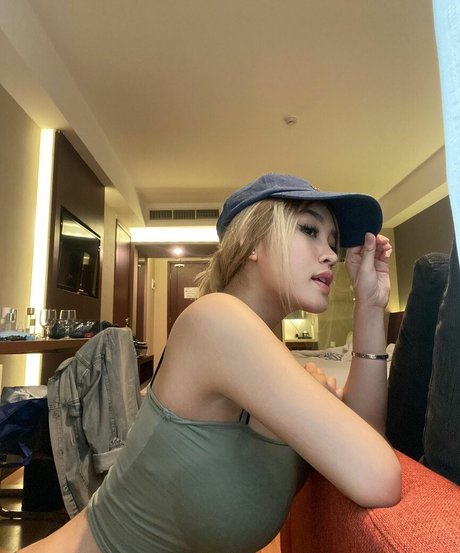 Anastasya Khosasih nude pornstar archive