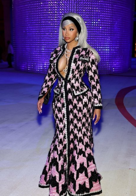 Cardi B model xxx images