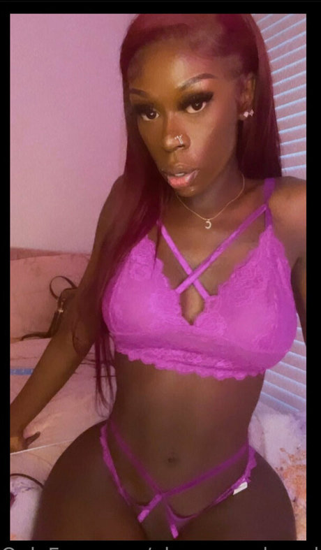 glamazonchanelr star hd gallery