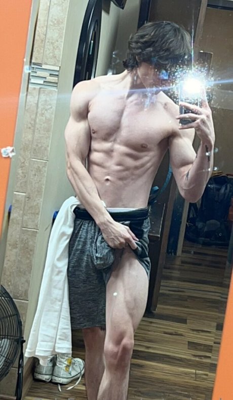 nate shreds model porn archive