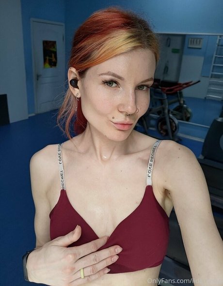 lida bond pornstar hot photo