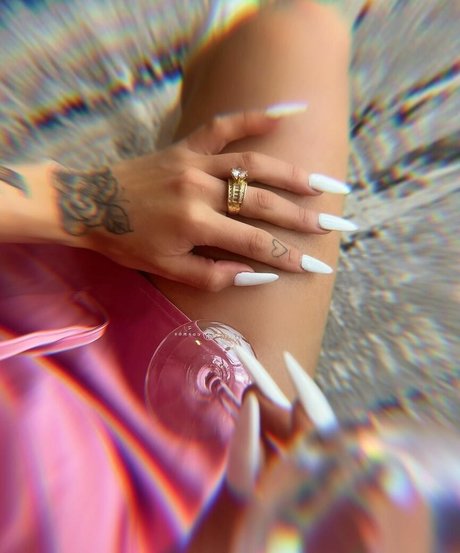 Caelike star perfect photo