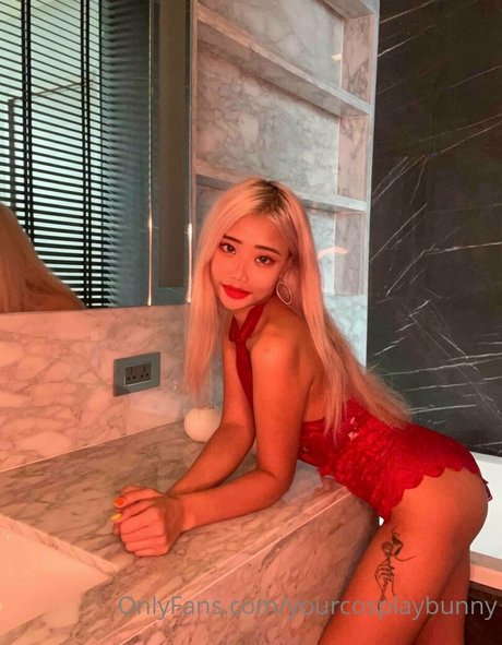 blondasian top star images