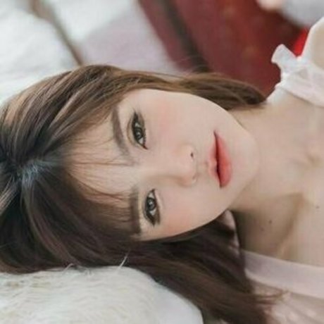 kaijeaw pornographic actress pic