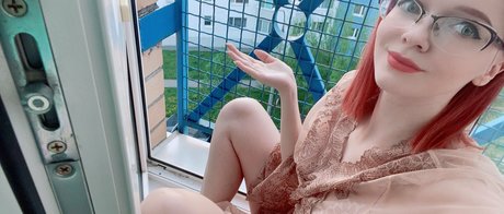 evenink free star nude picture