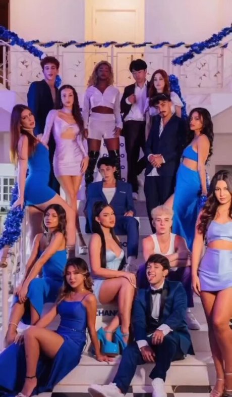 Jessie Shen beautiful model image