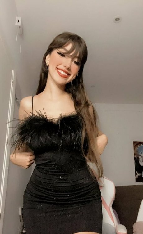 Diva Bhady sex pornstar photo