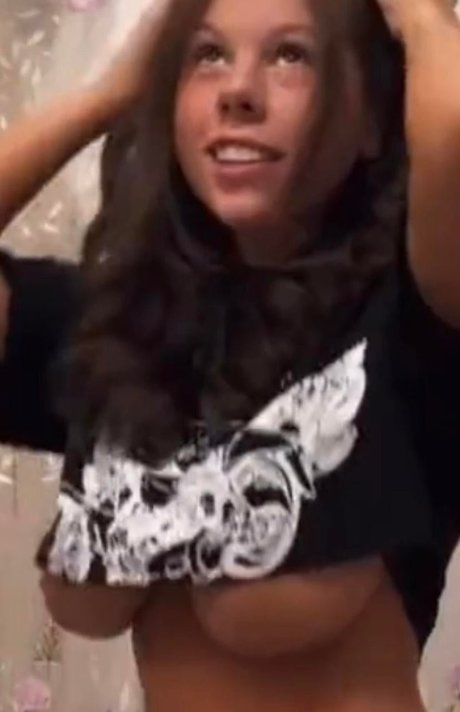 bethanylouwhoo free pornstar photos