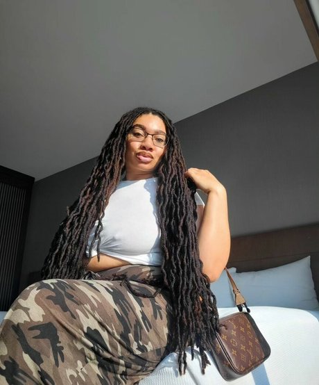 Locked Honey Princess art pornstar images