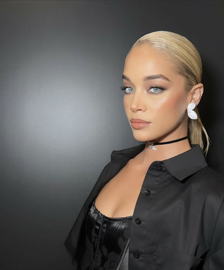 Jasmine Sanders hd pornstar img