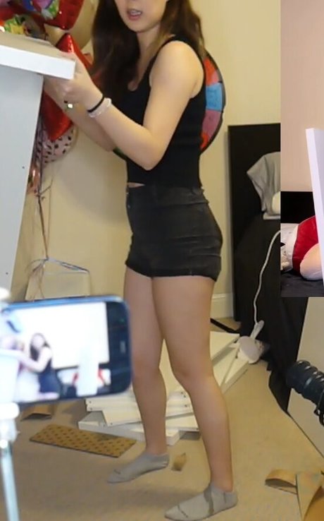 ExtraEmily best star img