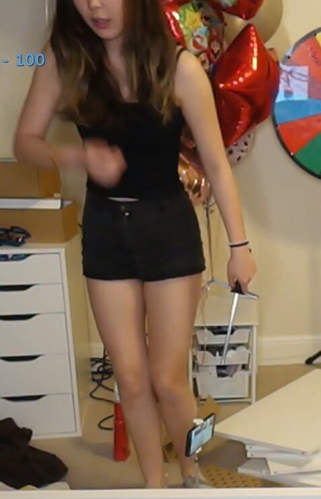 ExtraEmily Profile pic