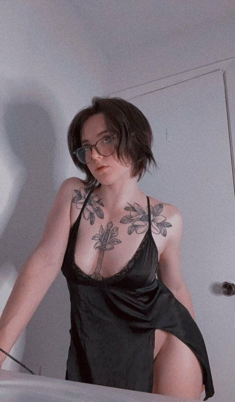 lilvelma pornstar adult img