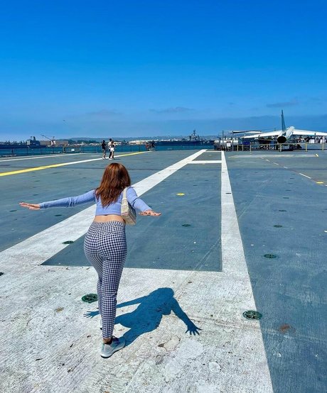 Abelina Sabrina top actress images