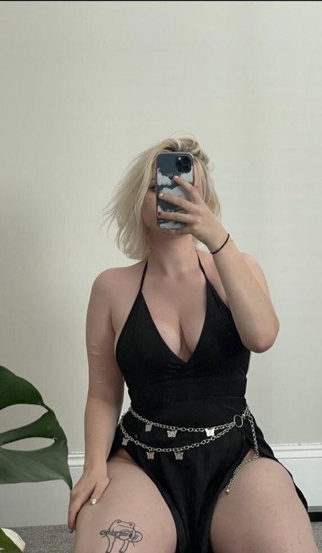 Nihachu sexy model galleries