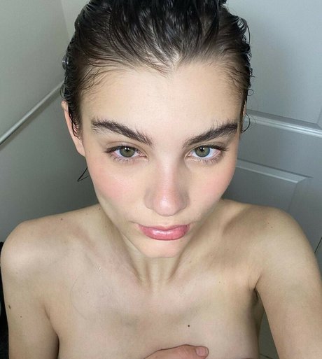 Bec Lauder sex model archive