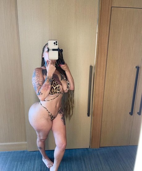 Sara Gold pornstar free gallery