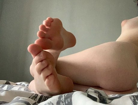 sqwrtick star naked galleries