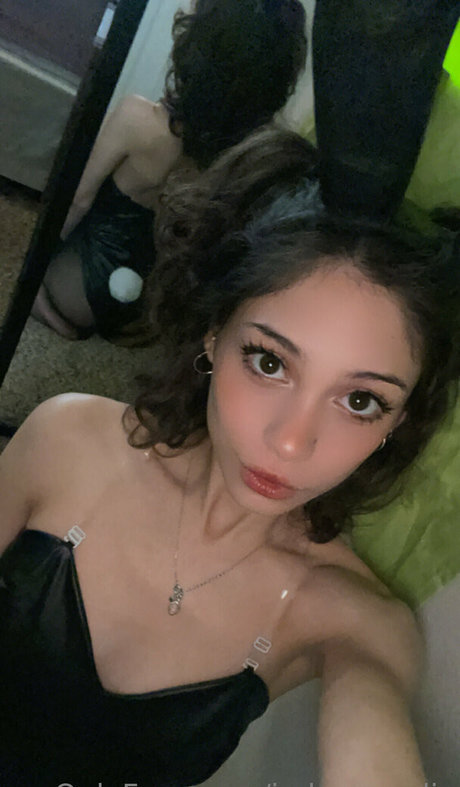 cerise angelic Profile pic