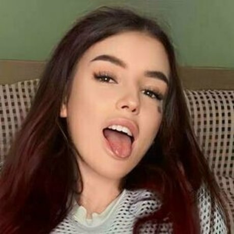 sunny ks model nude pic