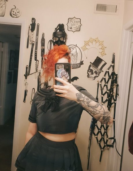 alicesnow free pornstar photo