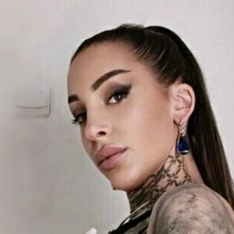 French Twitch nude star galleries