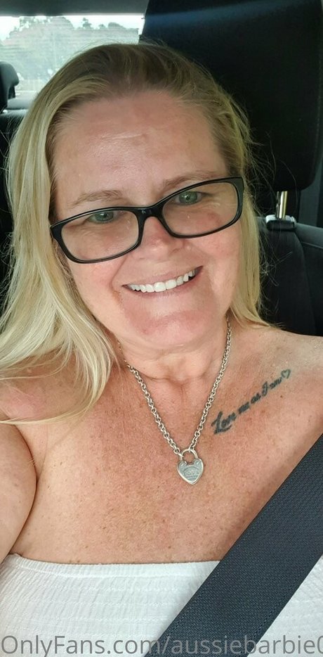 sexy ladyboy onlyfans top archive