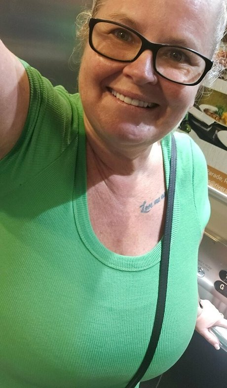 threesome onlyfans beautiful porn pics