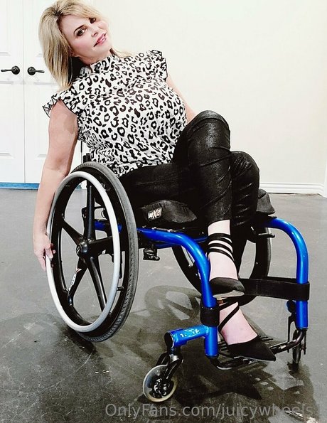 juicywheels1 star top photo