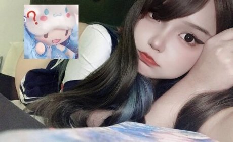 miraaamiku pornstar nude galleries