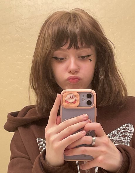 Shoomlax exclusive pornstar galleries