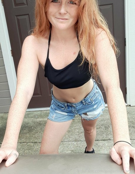 evieliekki high quality model img