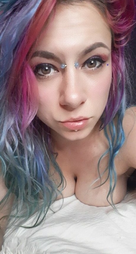 freetheo0pepper0o hot model photo